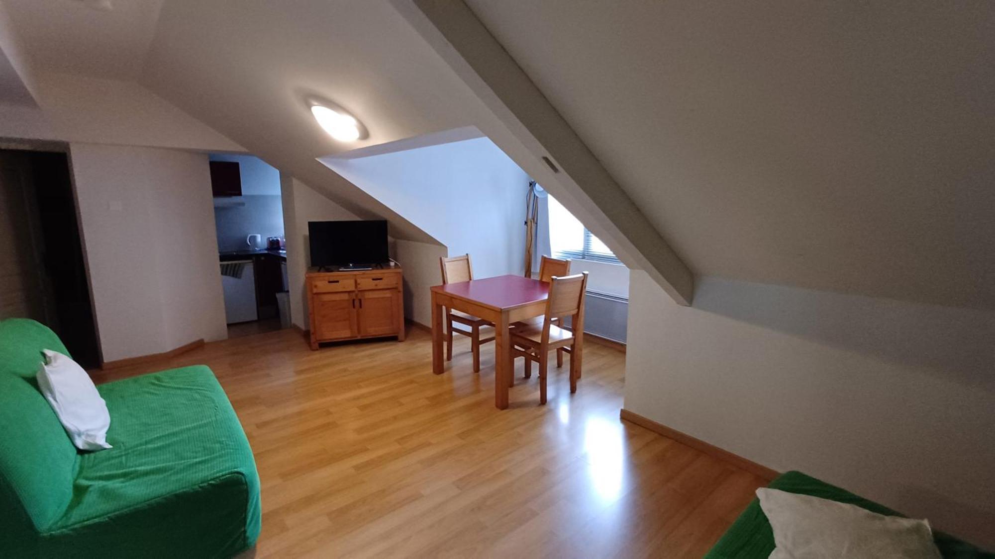 Studio Hyper Centre Lumineux Et Fonctionnel Luchon Bagnères-de-Luchon Extérieur photo